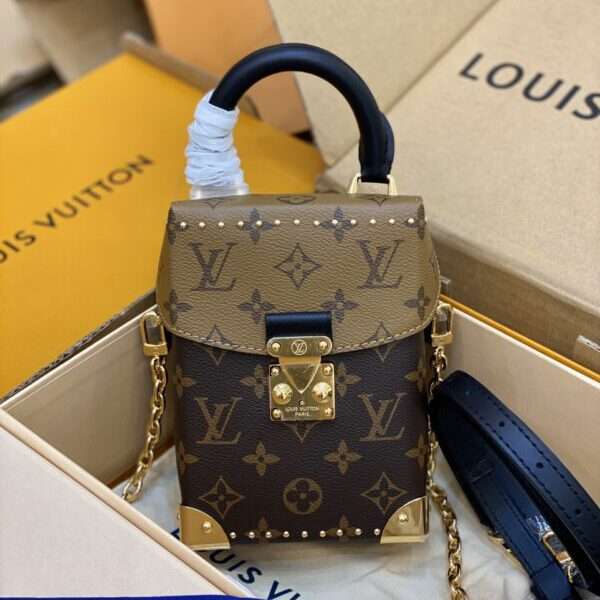 Louis Vuitton LV Camera Box Bag Super Premium 12.5×17.5cm