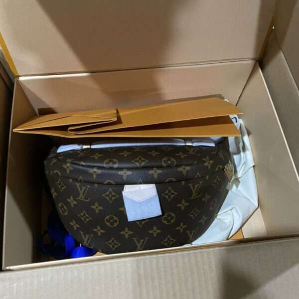 Louis Vuitton LV Discovery Bumbag Super Quality Hip Bag 40x25cm