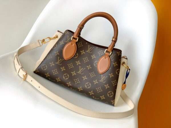 Louis Vuitton LV Opera BB Replica Handbag 1:1 Monogram Floral Pattern 26x15cm