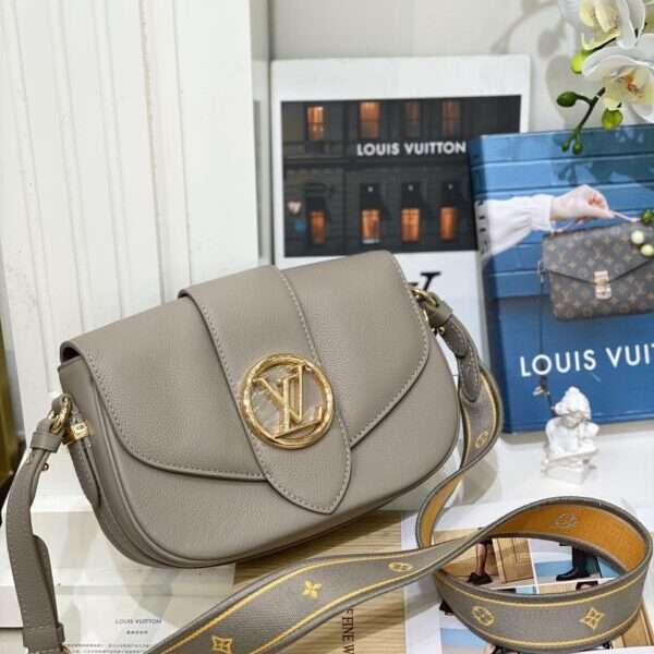 Louis Vuitton LV Pont 9 Handbag Super Premium Cowhide 24mm