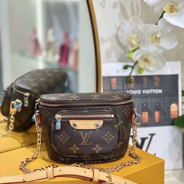 Louis Vuitton Liverpool handbags 17x12x9. 5cm