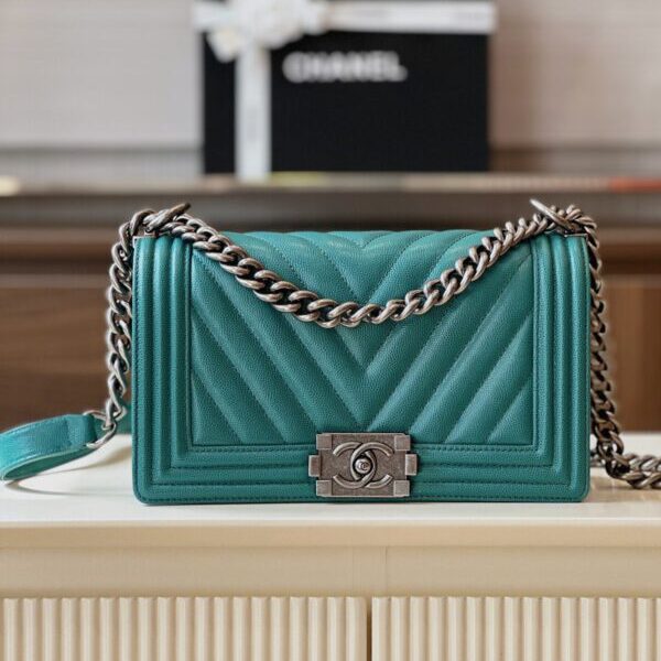 Chanel Boy Medium V-patterned Women's Handbag Rep 11 High-end Blue 25cm