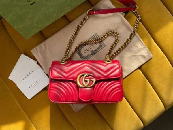 Gucci Marmont Replica 11 High-End Women's Handbag Red 22cm