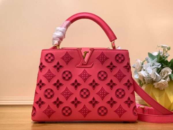 Louis Vuitton LV Capucines Replica 1:1 Women's Handbag Red 27x18x9cm