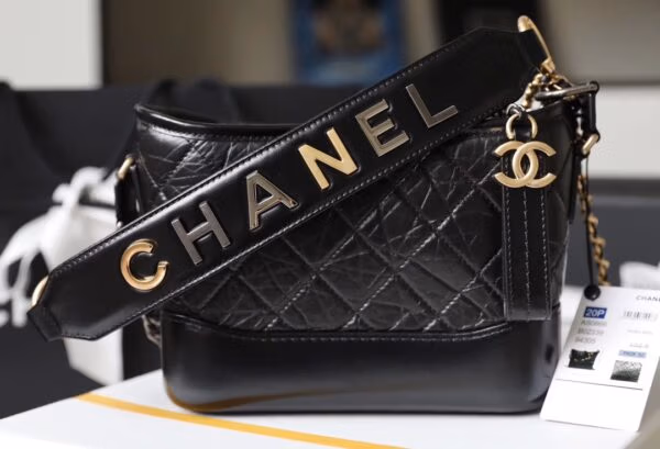 Chanel Gabrielle Super High-End Handbag for Women, Black 20cm