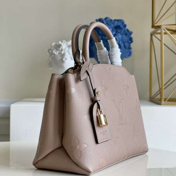 Louis Vuitton LV Petit Palas Women's Handbag Traditional Shape 29x18cm