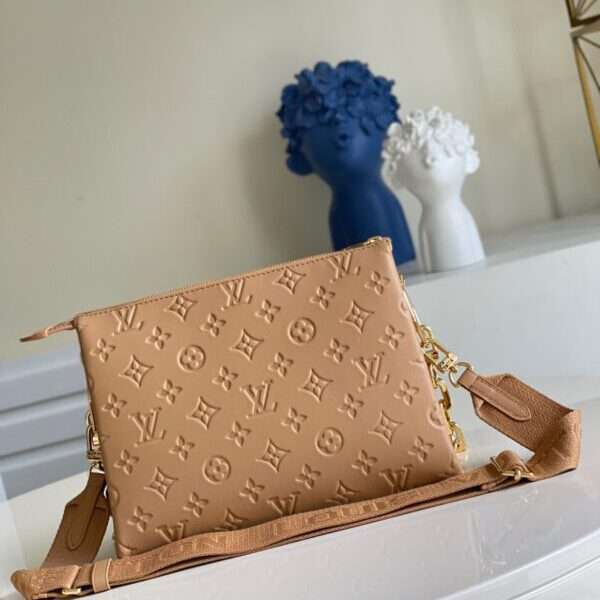 Louis Vuitton LV Coussin Super Premium Women's Handbag Brown 26cm