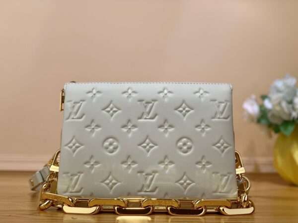 Louis Vuitton LV Coussin Super Premium Women's Handbag with Embossed Momo Flowers 20x19cm