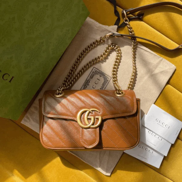 Gucci Marmont Women's Handbag Super Brown Smooth Leather 22cm