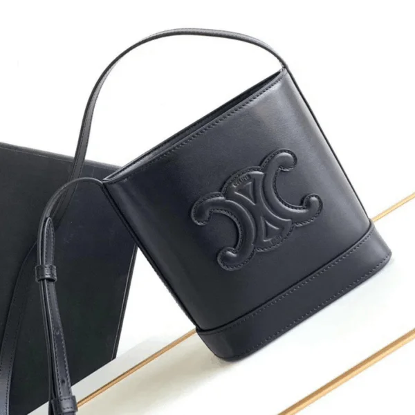 Celine Small Bucket Cuir Triomphe Mini Black Bucket Bag 19.5x16x7cm