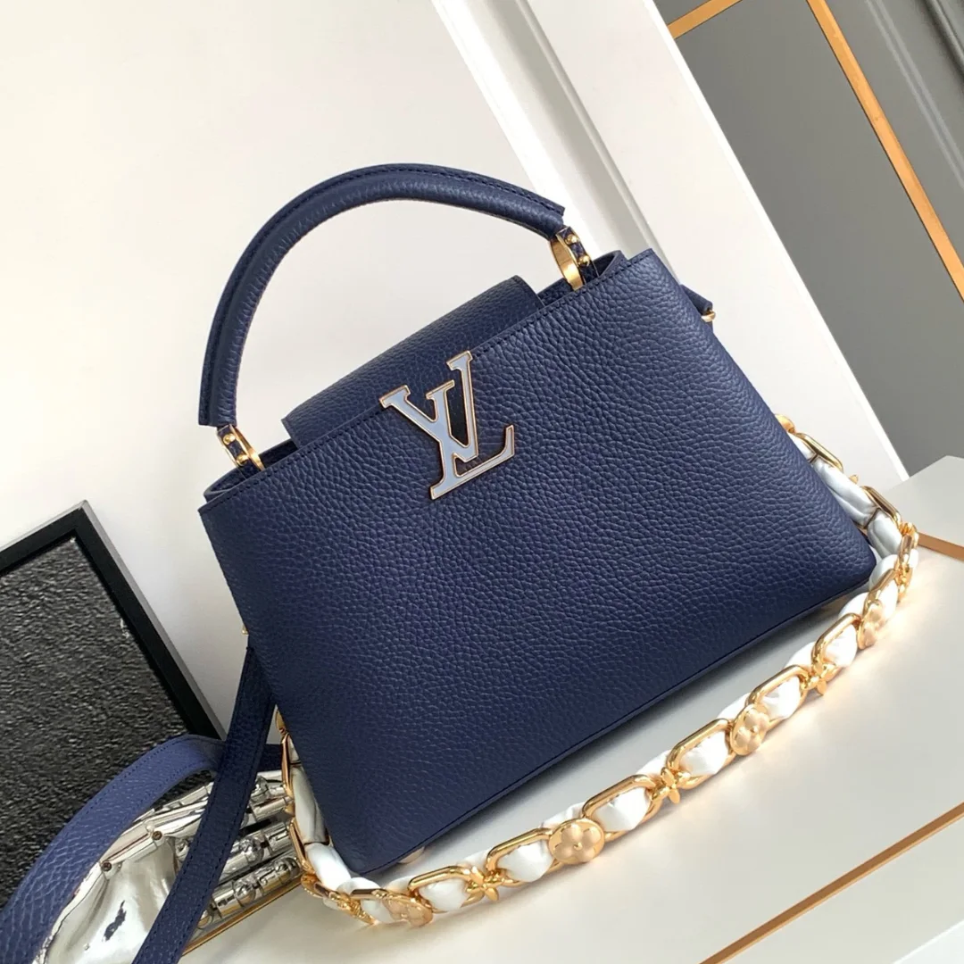 Louis Vuitton LV Capucines BB Woman’ Like Auth Navy Blue Handbags 27x18x9cm