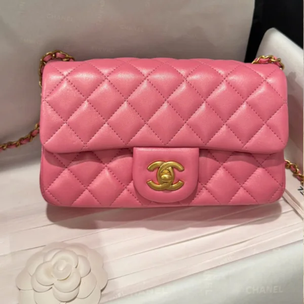 Chanel Classic Flap Mini Pink Gold Hardware 20cm
