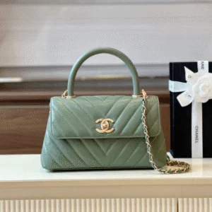 Chanel Coco Super Fake 11 Handbag V-Shaped Pattern With Lock Gold 25cm