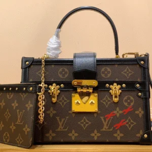 Louis Vuitton LV Petite Malle LV Monogram Pattern Like Auth Handbags 24x16x13cm