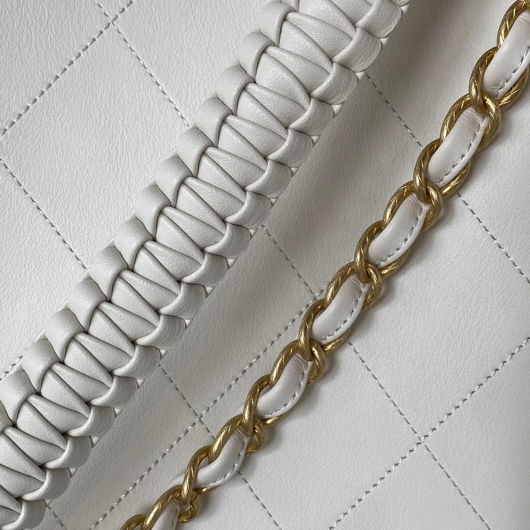 Detail 5