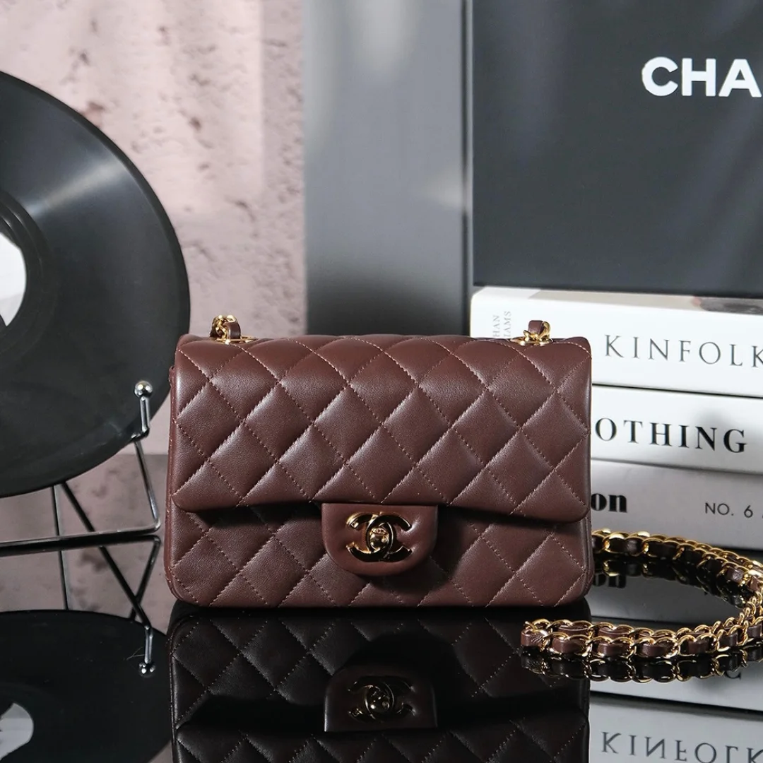 Chanel classic Mahroon colour with gold hardware
