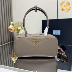 Classic gray Prada leather handbag GH556