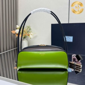 Prada leather handbag in turquoise color TT558