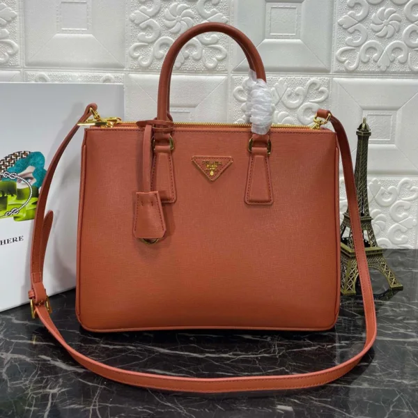 PRA GALLERIA 32 BAG IN BRONZE ORANGE SAFFIANO LEATHER