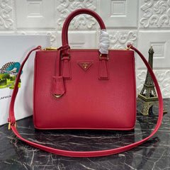 PRA GALLERIA 32 BAG IN CHERRY RED SAFFIANO LEATHER