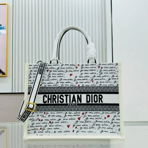 DIOR Medium Dior Book Tote