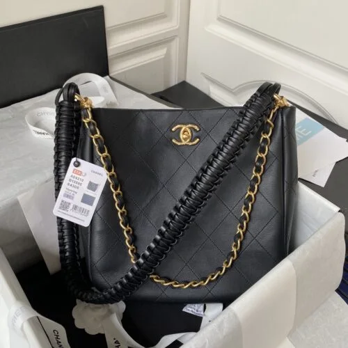 Chanel 23A Hobo Calfskin Black