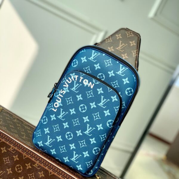 LV avenue bag in Atlantic Blue