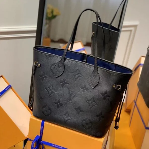 LV NEVERFULL MM 32 BLACK EMBOSSED COWHIDE LEATHER