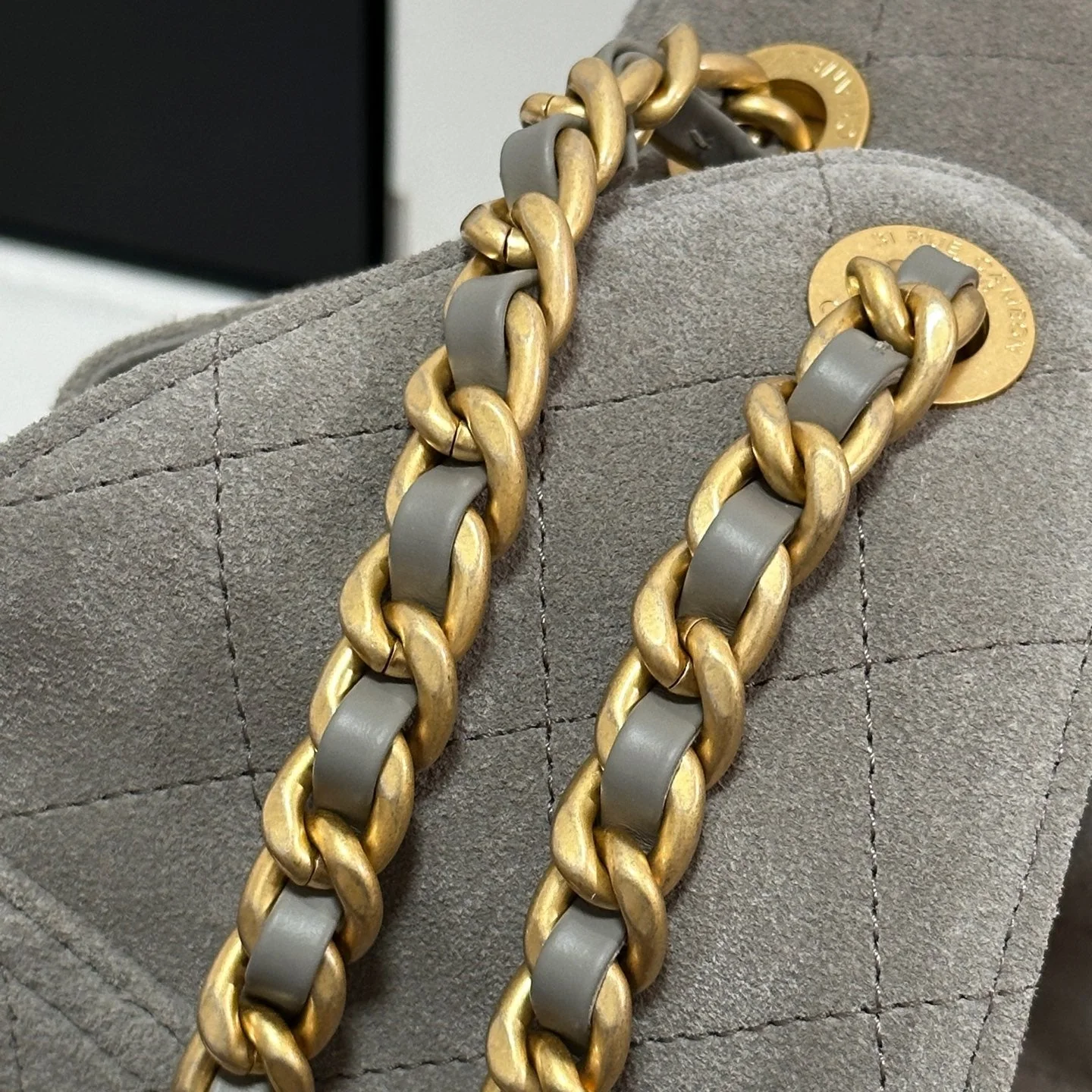 Detail 8