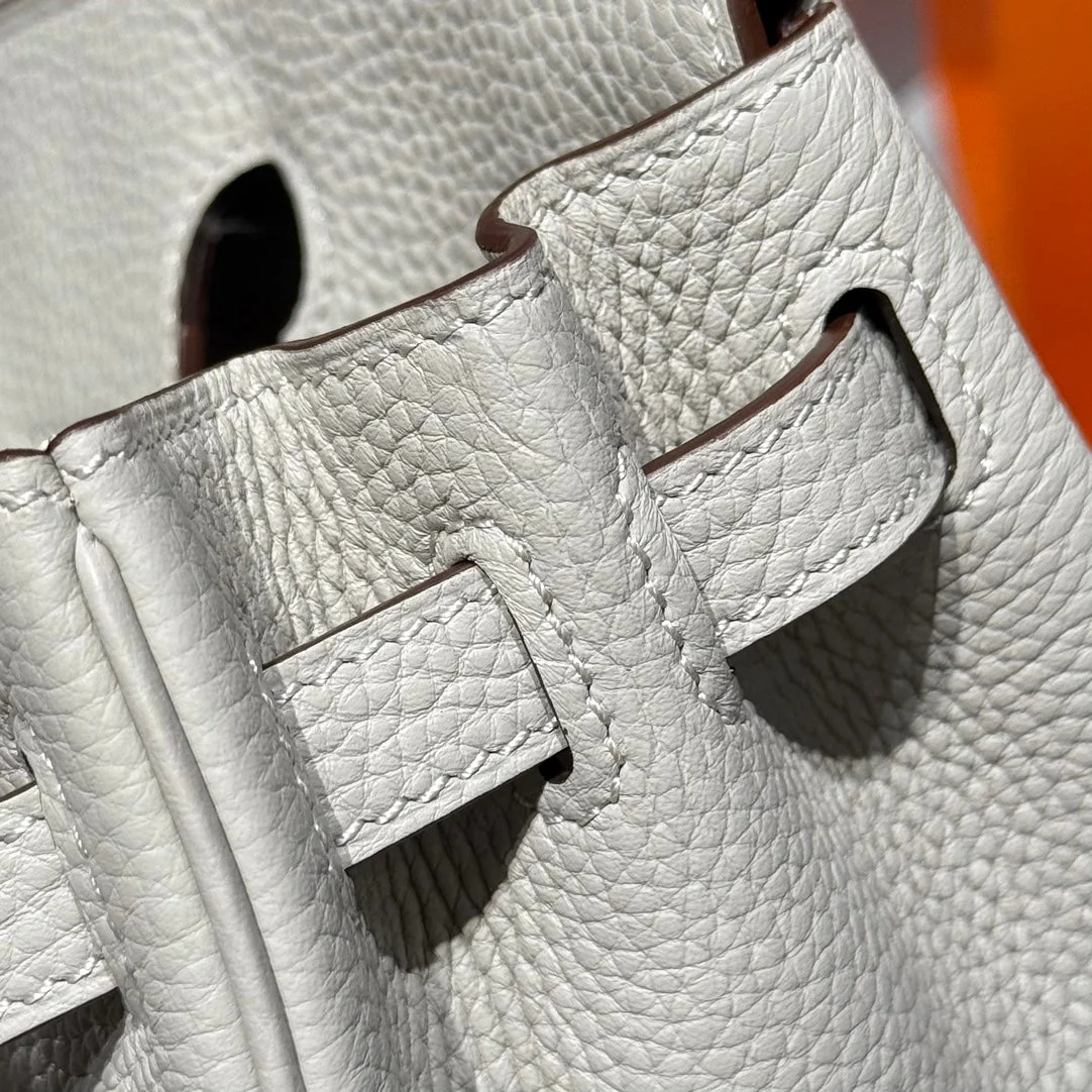Detail 5