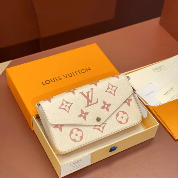 Louis Vuitton Félicie Pochette in black and beige Bicolor