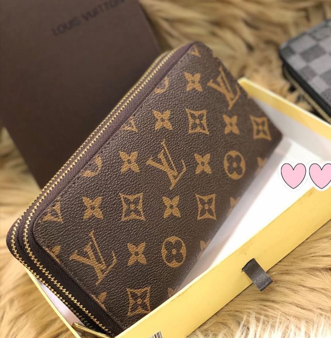 Louis Vuitton✨Double zipper Wallets