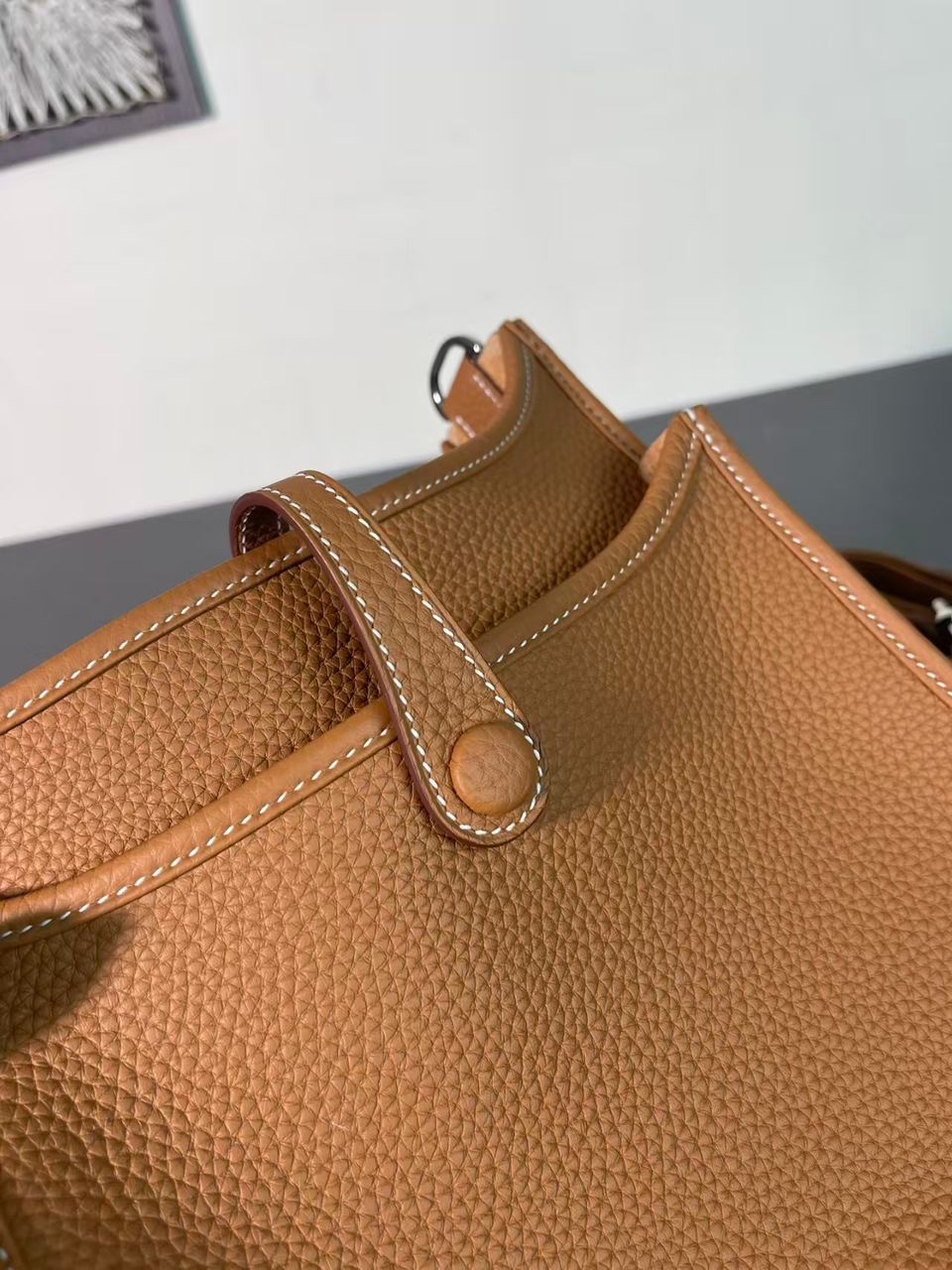 c9587e33-9402-44b4-bb04-b49e96637bad