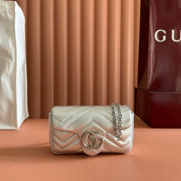 GUCCI GG MARMONT BAG 16 IN SILVER LAMBSKIN