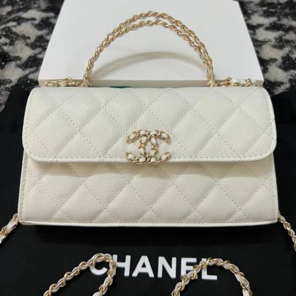 CHANEL KELLY 23P CLUTCH WITH CHAIN GOLD HARDWARE