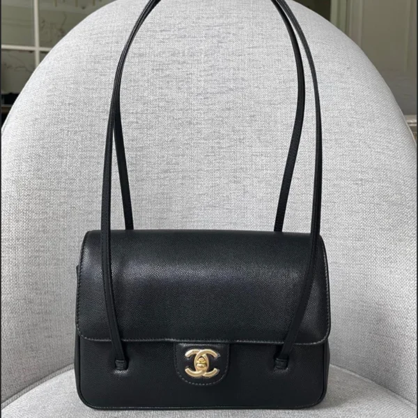Chanel Coco Preppy Small Black
