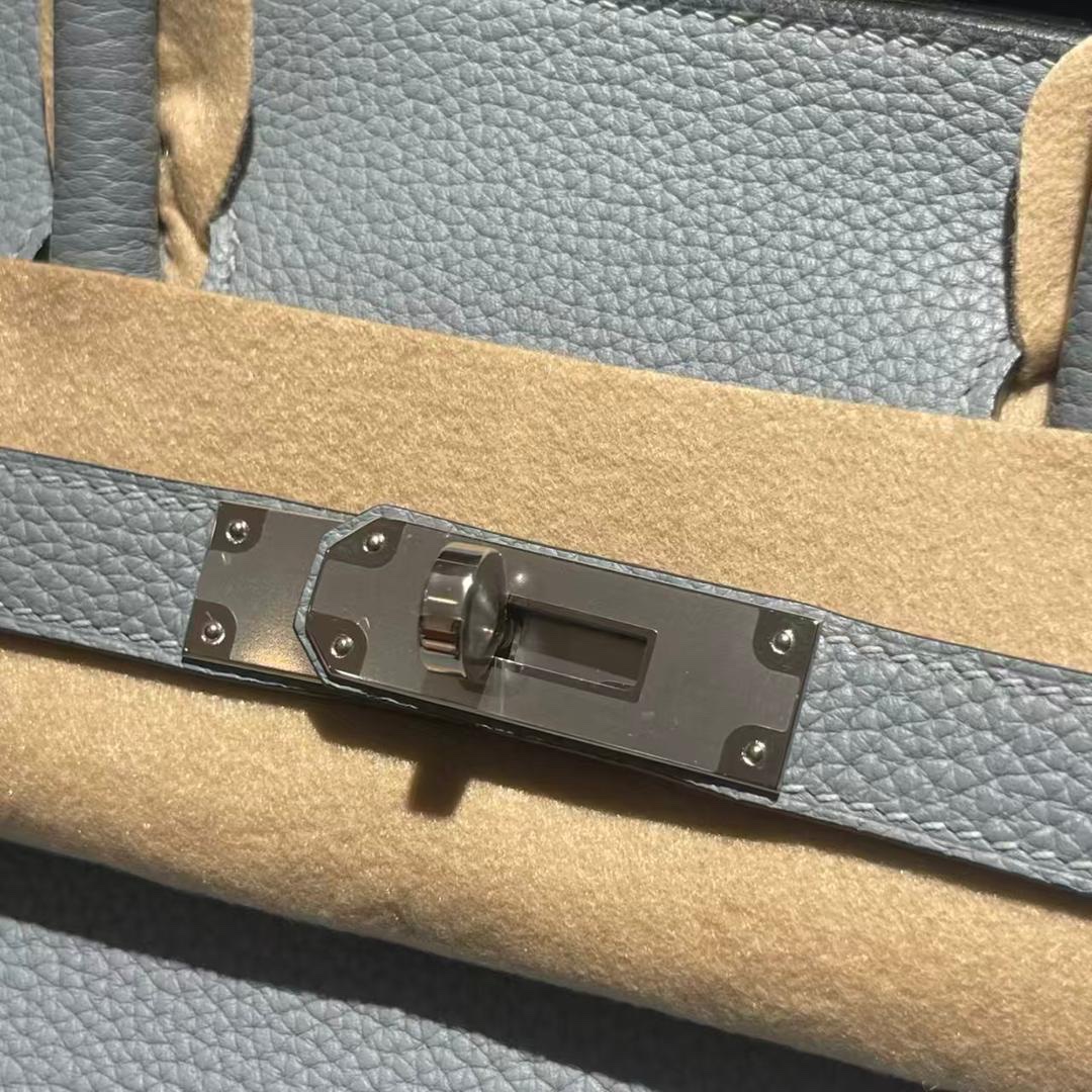 b10ef60b-91be-442d-85df-b7c4a02f63c2