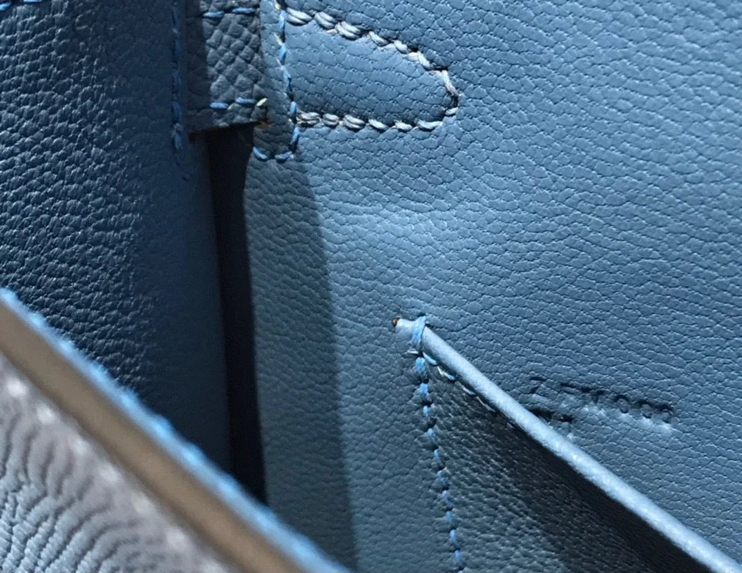 Detail 8