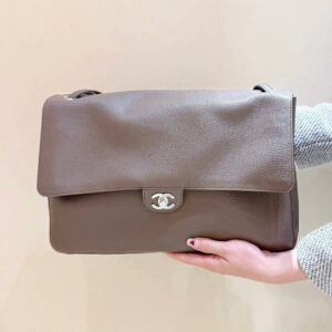 Chanel Maxi Flap bag in Taupe Grained Calfskin SS26 Collection