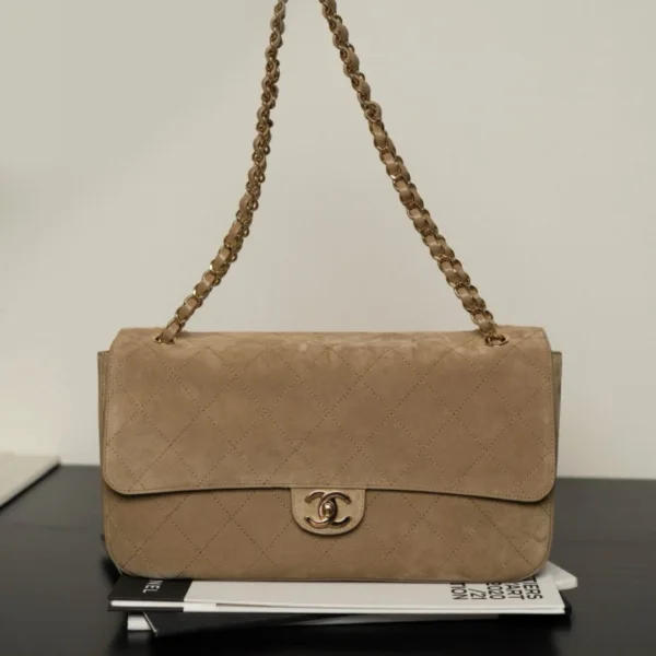 Chanel Maxi Souplissimo flap bag