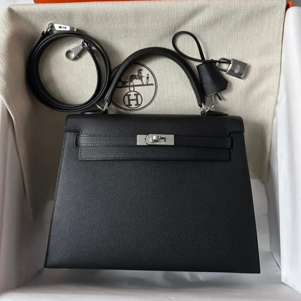 HN 25 Black Epsom