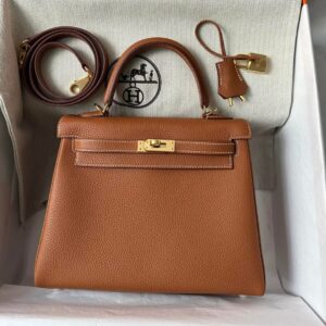 Hermès Kelly Retourne 25 bag Gold Togo