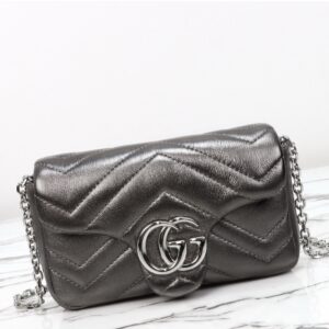 Gucci GG Marmont Mini metallic leather shoulder bag.