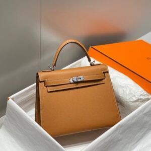 HERMES KELLY 25CM IN GOLD EPSOM SILVER HARDWARE