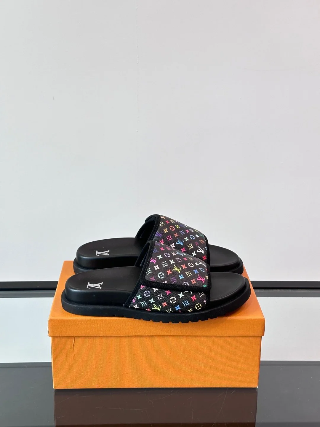 LV Men Black Canvas Multicolor Print Slides