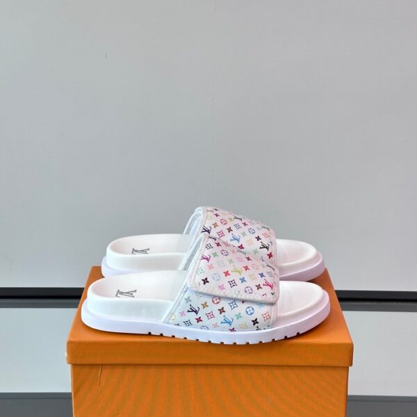 LV Men White Patterned Leather Slides