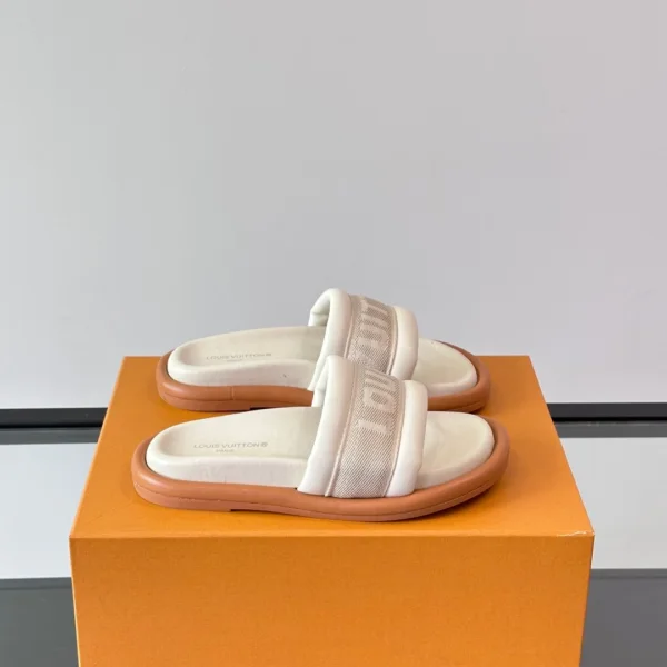 LV Men Beige Fabric Slides With Brown Sole