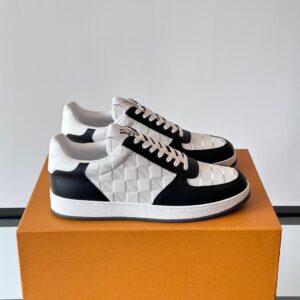 LV Men Black White Leather Sneakers