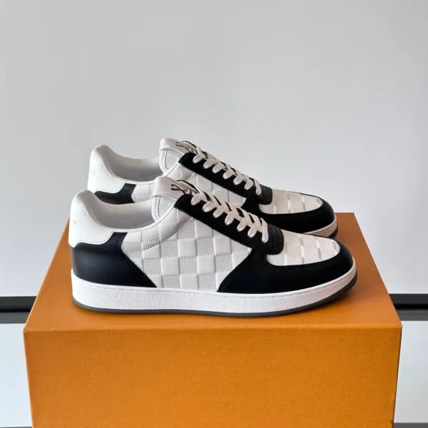LV Men Black White Leather Sneakers