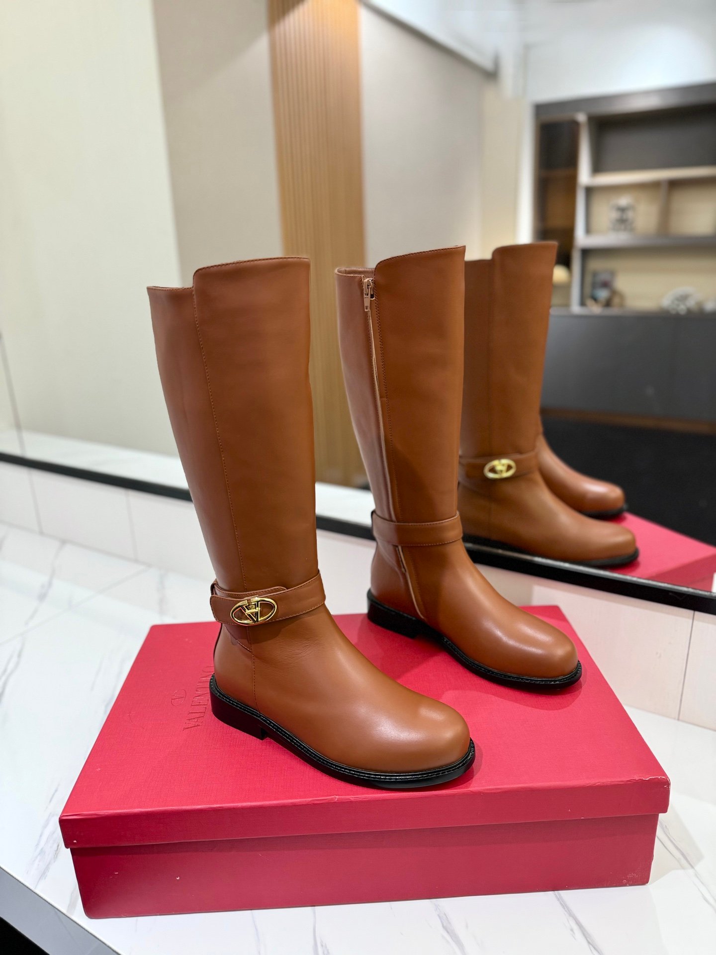 1-12733.jpg